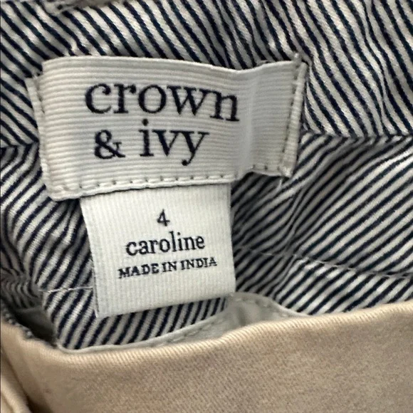 Crown and Ivy Women’s Caroline Shorts bundle size 4 - Picture 13 of 13
